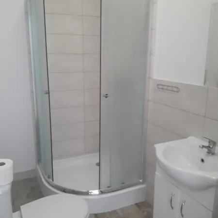 Pokoje U Nadii בית אירוח
