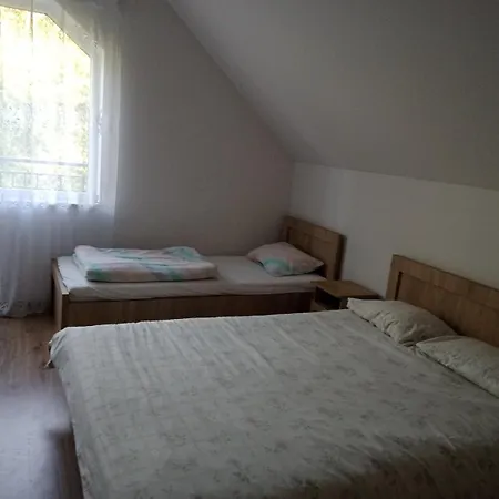 Pokoje U Nadii Kwatera prywatna *